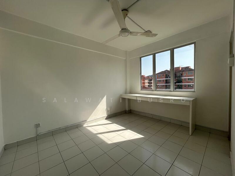Apartment for Sale at Alam Budiman (Sri Budiman) - Salawati Busro - Study - PropertyGuru.com.my