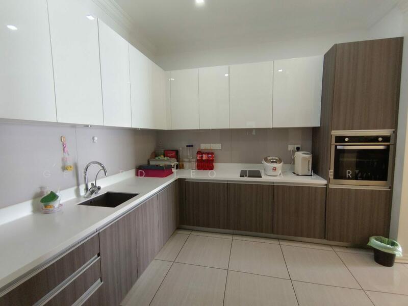 Condominium for Rent at The LIGHT COLLECTION II - Gerard Teo Jia Ler - Kitchen - PropertyGuru.com.my