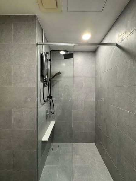Kediaman Servis untuk Disewa di Paisley @ Tropicana Metropark - Krystal Ng - Bathroom - PropertyGuru.com.my
