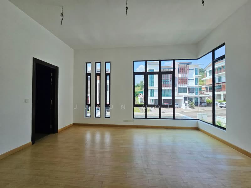 Semi-Detached House for Sale in Putra Heights (Subang Jaya) - Jason Ooi - Living Room - PropertyGuru.com.my