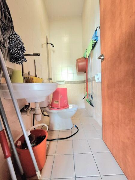 Semi-Detached House for Sale in Setia Eco Park (Setia Alam) - Salawati Busro - Bathroom - PropertyGuru.com.my