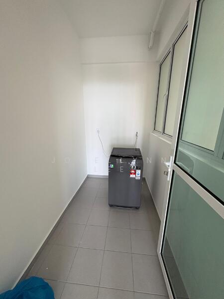 Flat for Rent at IDEAL RESIDENCY - Jocellynn Lee - Balcony - PropertyGuru.com.my
