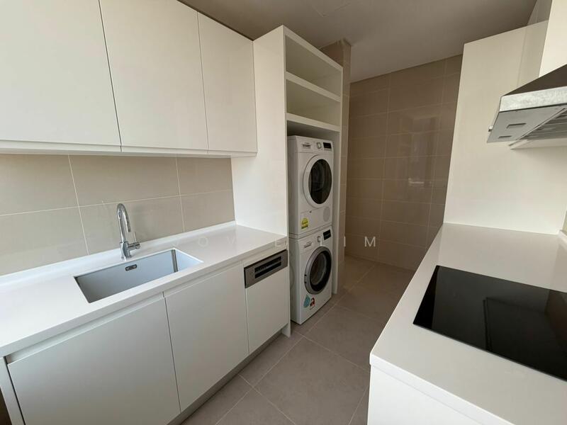 Regent Suites @ Pavilion Damansara Heights untuk Untuk Dijual - RM 4,150,000, Mac 2026 - Kitchen - PropertyGuru.com.my