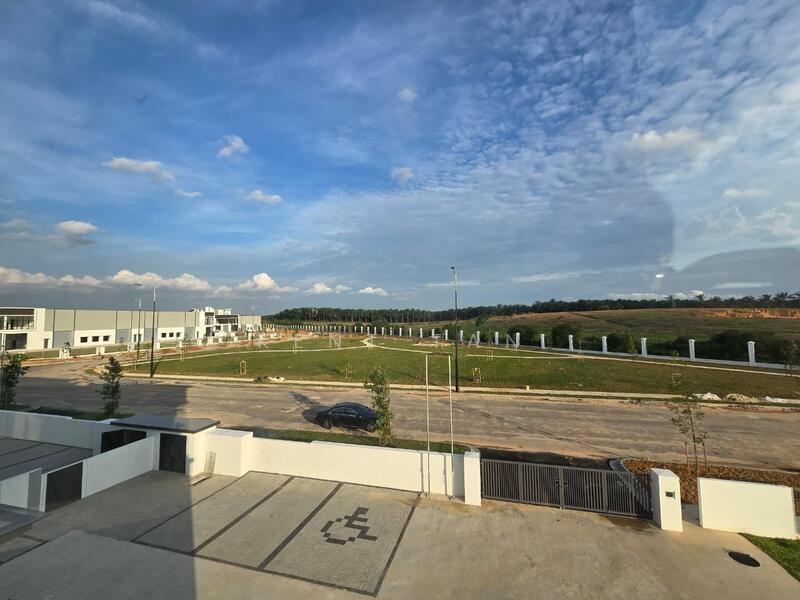 Semi-D Factory for Rent in Eco Business Park 2 Senai (Senai) - Kent Tan - Exterior - PropertyGuru.com.my