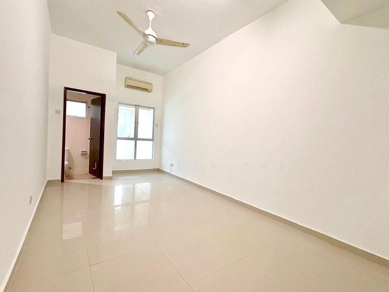 Sutera Damansara untuk Untuk Dijual - RM 860,000, Feb 2026 - GF Guest Bedroom - PropertyGuru.com.my