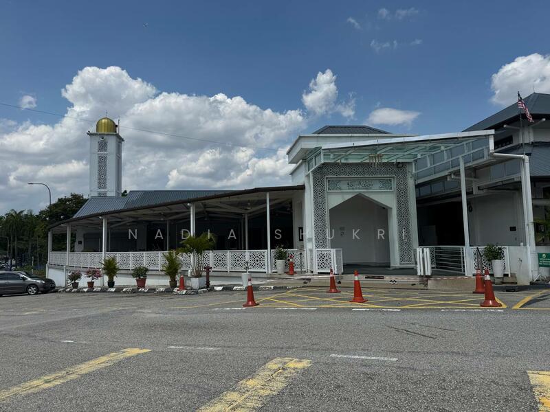 Rumah Teres 2 Tingkat untuk Dijual di Seksyen 13 (Shah Alam) - Nadia Shukri - Exterior - PropertyGuru.com.my