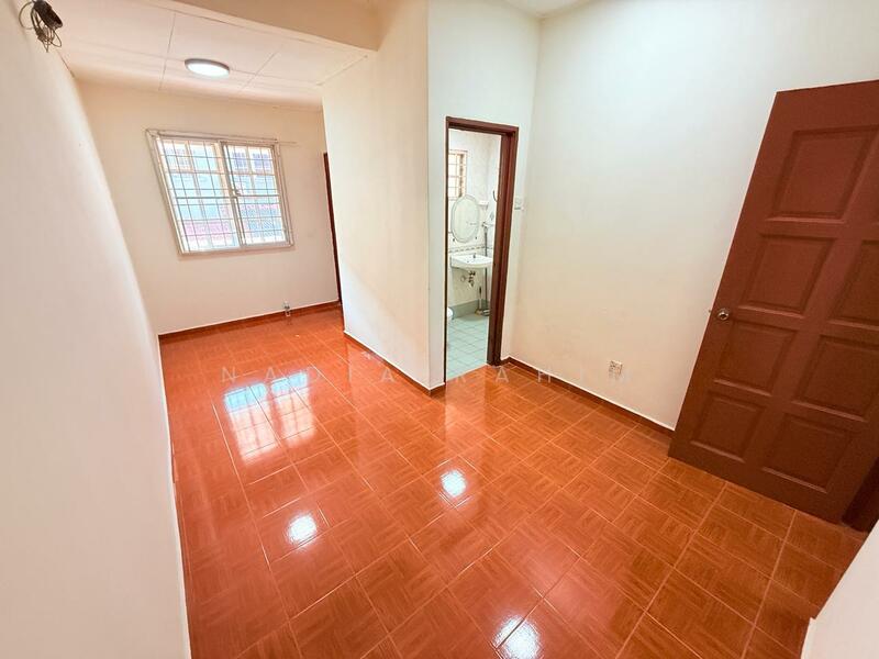 2-storey Terraced House for Sale in Seksyen 13 (Shah Alam) - Nadia Rahim - PropertyGuru.com.my