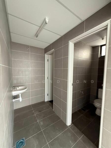 Factory for Sale in Kulai (Johor) - Raymond Fong - Bathroom - PropertyGuru.com.my