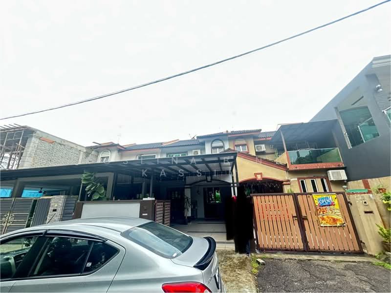 Rumah Teres 2 Tingkat untuk Dijual di Permas Jaya (Johor) - Roslina Binti Kassim - Exterior - PropertyGuru.com.my