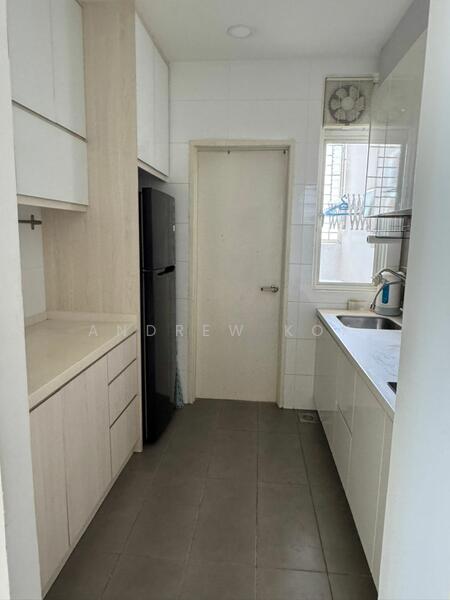 Service Residence for Sale at 3 Elements - Andrew Kok - Kitchen - PropertyGuru.com.my