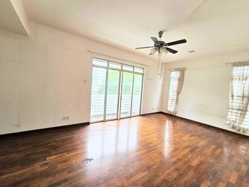 Semi-Detached House for Sale in Saujana Villa (Kajang) - Francis Thee - Living Room - PropertyGuru.com.my