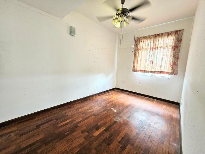 Semi-Detached House for Sale in Saujana Villa (Kajang) - Francis Thee - PropertyGuru.com.my