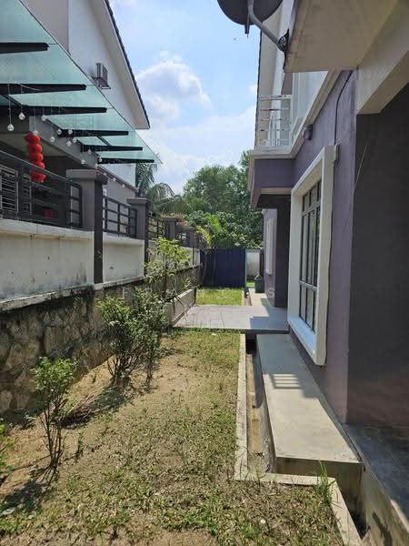 Semi-Detached House for Sale in Saujana Villa (Kajang) - Francis Thee - Exterior - PropertyGuru.com.my