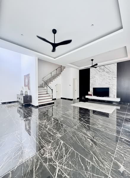 Semi-Detached House for Rent in Taman Melawati (Ulu Kelang) - Zana Zakri - Living Room - PropertyGuru.com.my