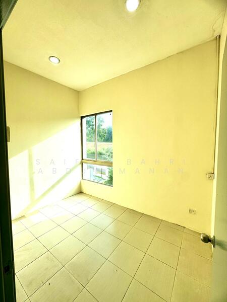 Cluster House for Sale in Bandar Saujana Putra (Tanjong Duabelas) - Saiful Bahri Abdul Manan - Interior - PropertyGuru.com.my