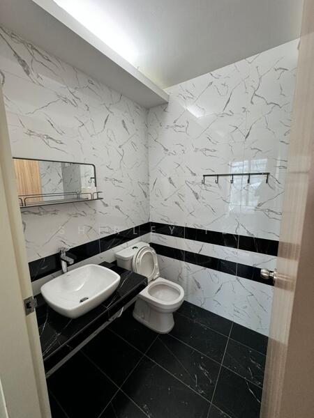 Condominium for Rent at QuayWest Residence - Shirley Teh - Bathroom - PropertyGuru.com.my