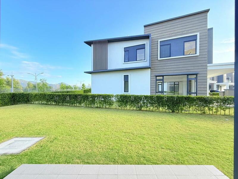 Bungalow for Sale in Semenyih (Selangor) - Hassan Basri Suhaimi - Exterior - PropertyGuru.com.my