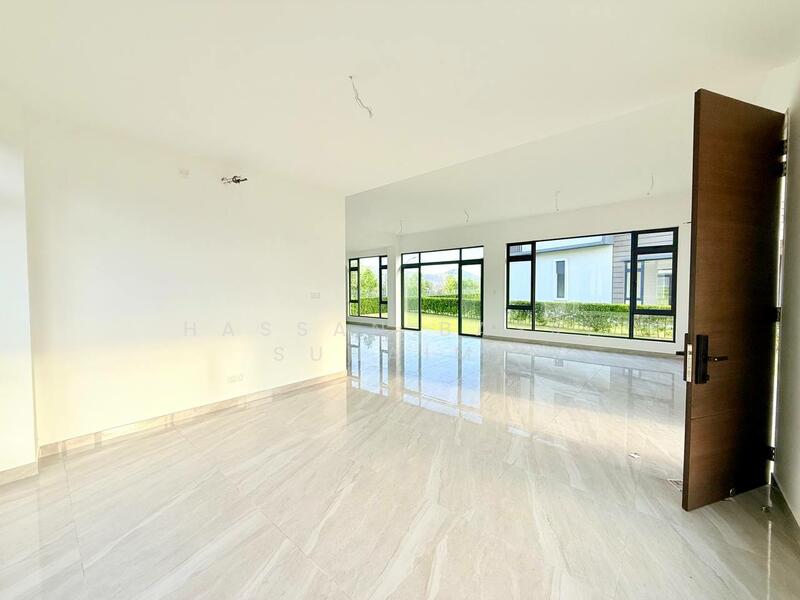 Bungalow for Sale in Semenyih (Selangor) - Hassan Basri Suhaimi - Living Room - PropertyGuru.com.my