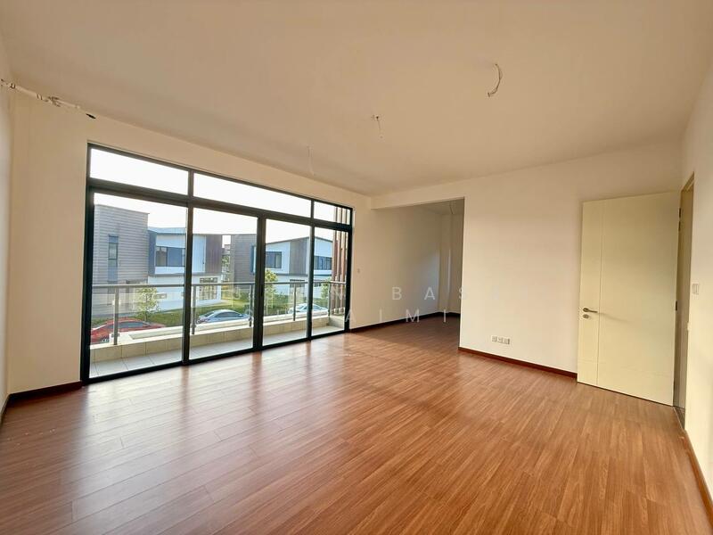 Bungalow for Sale in Semenyih (Selangor) - Hassan Basri Suhaimi - Living Room - PropertyGuru.com.my