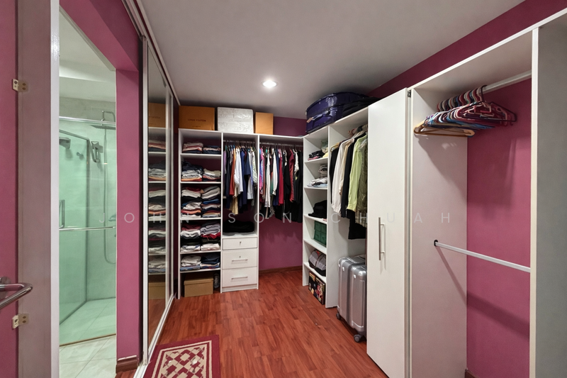 Petaling Jaya untuk Untuk Dijual - RM 3,900,000, Feb 2026 - Walk-in Closet - PropertyGuru.com.my