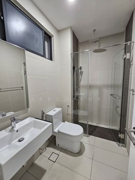 Service Residence for Rent at The Sentral Suites - Aaron Kua - Bathroom - PropertyGuru.com.my