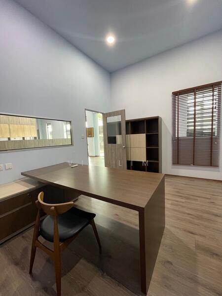 Semi-D Factory for Sale in Eco Business Park 1 (Johor Bahru) - Vic Lim - Study - PropertyGuru.com.my