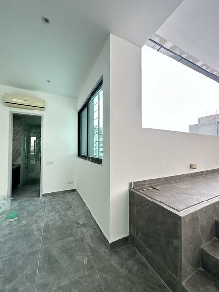 Condominium for Rent at The Light Collection IV - Jacyntha Lee - PropertyGuru.com.my