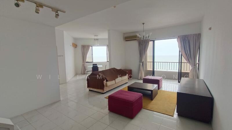 Condominium for Sale at Miami Green - William KC Wong - Living Room - PropertyGuru.com.my