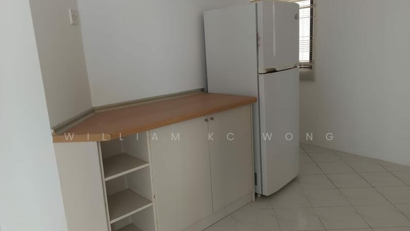 Kondominium untuk Dijual di Miami Green - William KC Wong - Kitchen - PropertyGuru.com.my