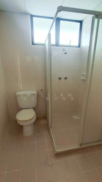 Kondominium untuk Dijual di Miami Green - William KC Wong - Bathroom - PropertyGuru.com.my