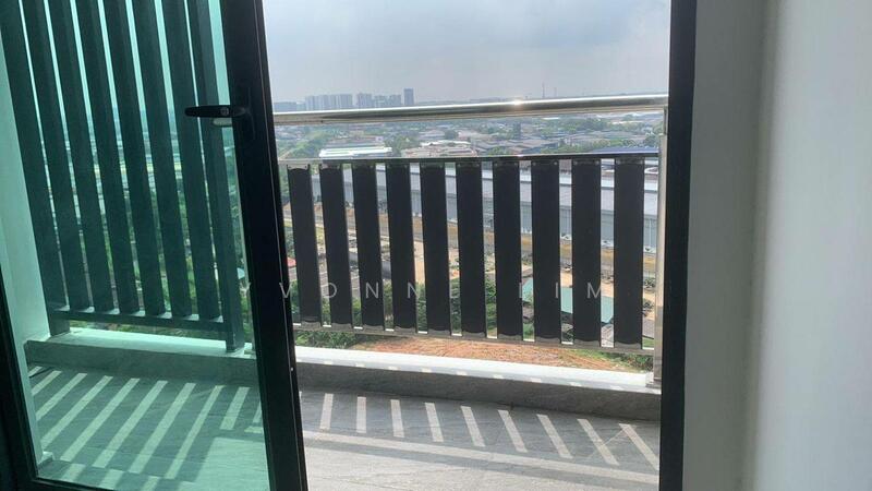 KSL Residence 2 @ Kangkar Tebrau untuk Untuk Dijual - RM 330,000, Feb 2026 - Balcony - PropertyGuru.com.my