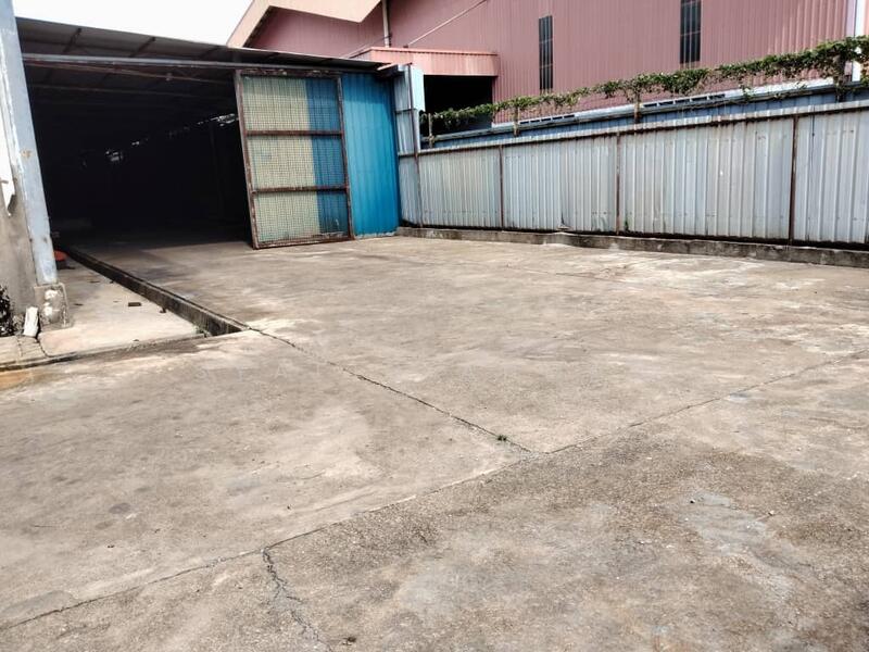 Warehouse for Rent in Pengkalan Chepa (Kelantan) - Syafiq Ahmad - Exterior - PropertyGuru.com.my