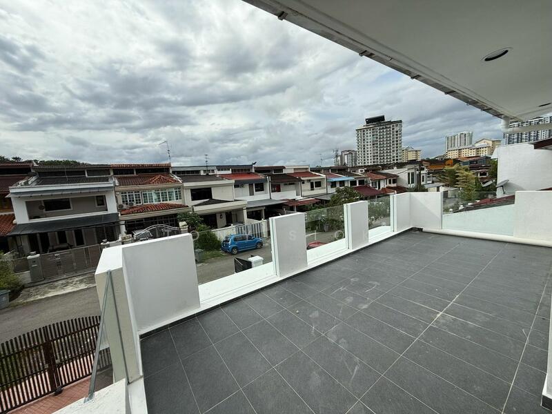 2-storey Terraced House for Sale in Taman Tasek (Johor Bahru) - Tony Siok - Exterior - PropertyGuru.com.my