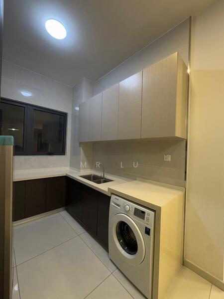Condominium for Rent at Bay Point @ Country Garden Danga Bay - Mr Lu - Kitchen - PropertyGuru.com.my