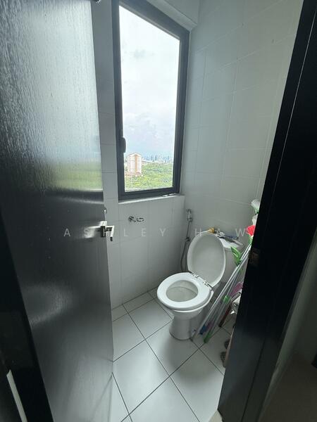 Condominium for Rent at Tropicana Grande - Ashley Haw - Bathroom - PropertyGuru.com.my