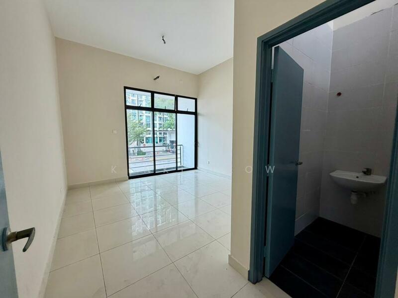 Semi-Detached House for Sale in Permas Jaya (Johor) - Kinki Teow - Interior - PropertyGuru.com.my