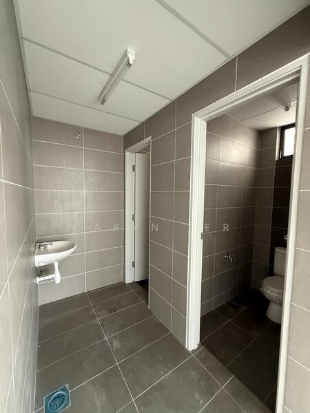 Terrace Factory for Rent in Kulai (Johor) - Caryn Ter - Bathroom - PropertyGuru.com.my