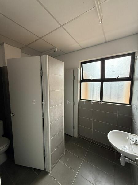 Terrace Factory for Sale in Kulai (Johor) - Caryn Ter - Bathroom - PropertyGuru.com.my