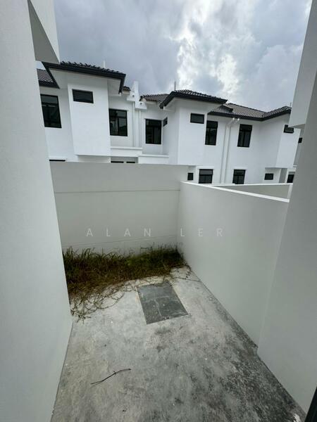 2-storey Terraced House for Sale in Taman Austin Duta (Tebrau) - Alan Ler - Exterior - PropertyGuru.com.my