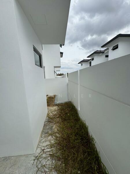 2-storey Terraced House for Sale in Taman Austin Duta (Tebrau) - Alan Ler - Exterior - PropertyGuru.com.my