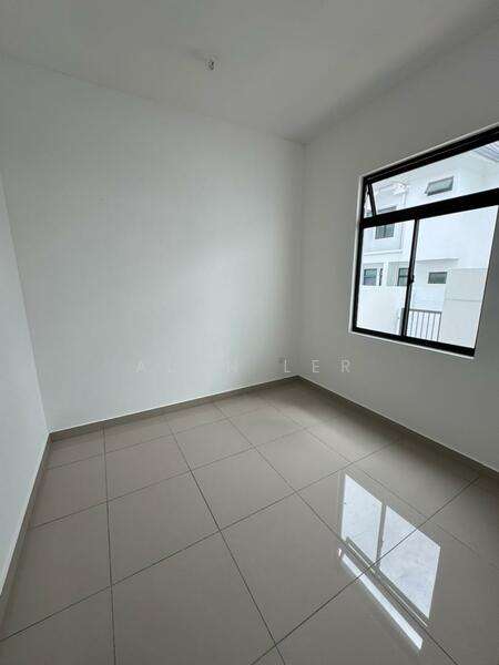 2-storey Terraced House for Sale in Taman Austin Duta (Tebrau) - Alan Ler - Interior - PropertyGuru.com.my