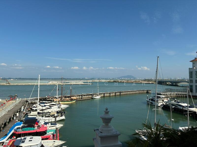 Straits Quay (The Suites at Waterside) untuk Untuk Disewa - RM 4,800 /bulan, Mac 2026 - Exterior - PropertyGuru.com.my