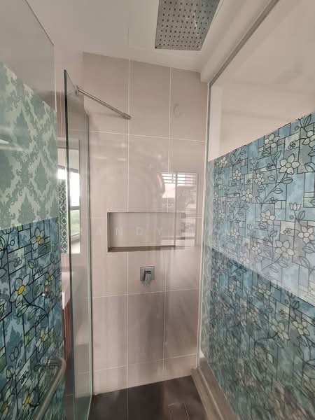 Condominium for Sale at Cristal Serin Residence - Mandy Lim - Bathroom - PropertyGuru.com.my