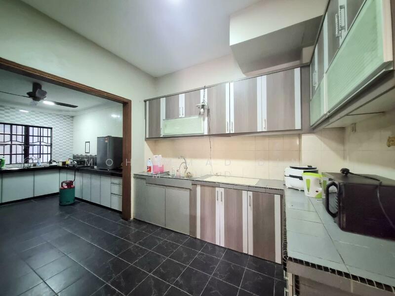 2-storey Terraced House for Sale in U5, Taman Subang Bestari (Shah Alam) - Mohammad Din Majid - Kitchen - PropertyGuru.com.my