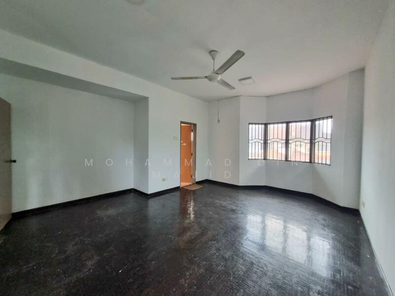 2-storey Terraced House for Sale in U5, Taman Subang Bestari (Shah Alam) - Mohammad Din Majid - Interior - PropertyGuru.com.my