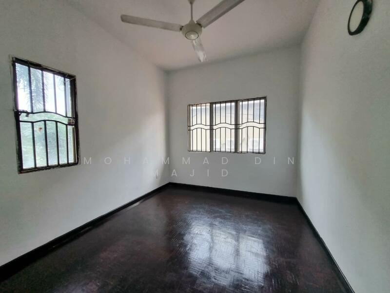 2-storey Terraced House for Sale in U5, Taman Subang Bestari (Shah Alam) - Mohammad Din Majid - PropertyGuru.com.my