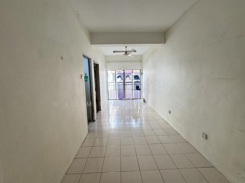 Vista Shop Apartment (Damansara Damai) untuk Untuk Dijual - RM 180,000, Feb 2026 - Interior - PropertyGuru.com.my