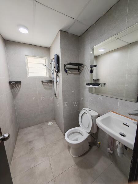 Condominium for Rent at Sierra Residency - Yoke Leng Sew - Bathroom - PropertyGuru.com.my