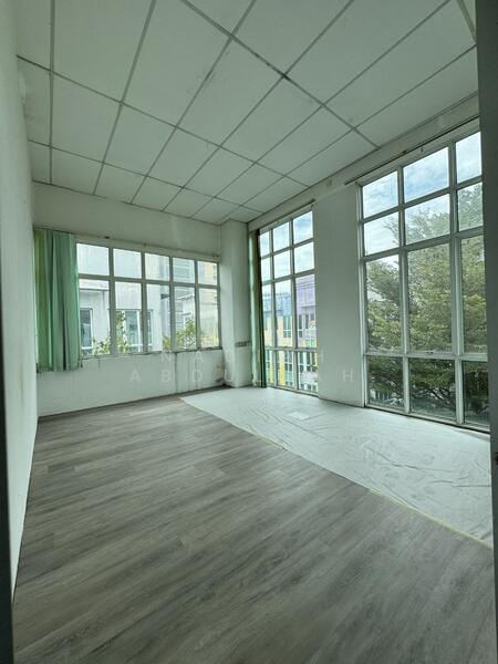 Shop / Office for Sale in Kota Damansara (Selangor) - Nadiah Abdullah - Interior - PropertyGuru.com.my