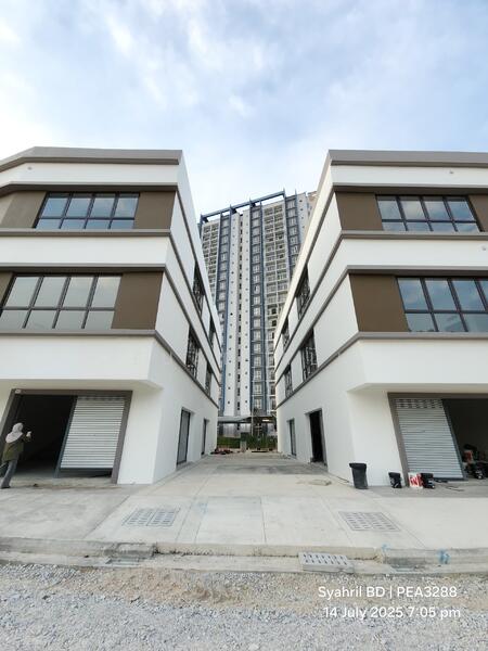 Shop / Office for Rent in Bukit Jelutong (Shah Alam) - Fuad Ali - Exterior - PropertyGuru.com.my